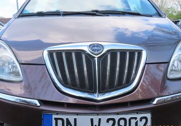 Lancia MUSA 135.250 km 2.345 &euro; Düren 52351