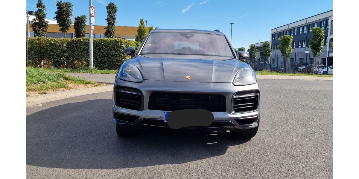 Porsche Cayenne 156.000 km 55.000 &euro; Bornheim 53332