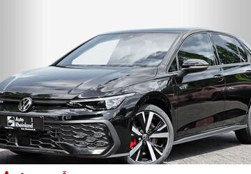 VW Golf 9.990 km 39.743 &euro; Bonn 53175