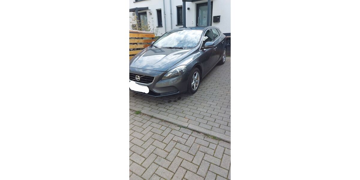 Volvo V40 196.000 km 9.000 &euro; Königswinter 53639