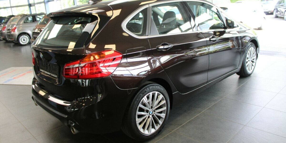 BMW 220 Active Tourer Aut. Luxury Line 91.270 km 15.980 &euro; Euskirchen 53881