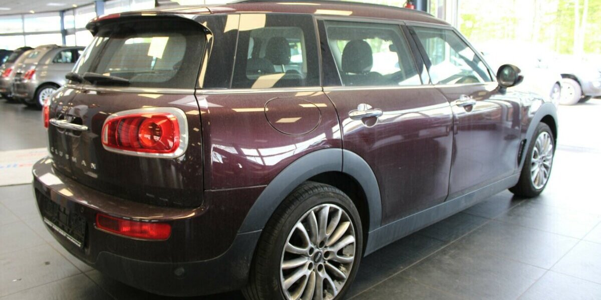 Mini One Clubman Chili - LED - Navi - SHZ - Kamera - 64.870 km 14.980 &euro; Euskirchen 53881