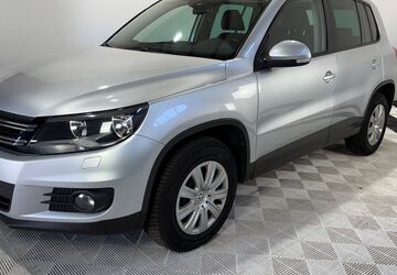VW Tiguan 257.709 km 8.499 &euro; Bonn - Dottendorf 53129