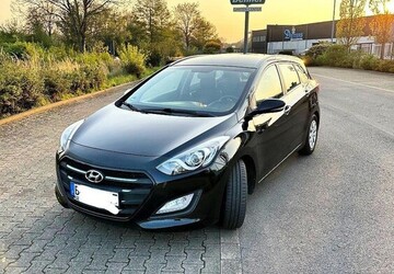 Hyundai i30 200.325 km 5.999 &euro; Frechen 50226