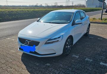 Volvo V40 55.000 km 14.900 &euro; Wesseling 50389