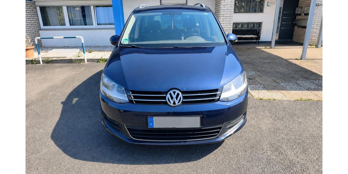 VW Sharan 275.200 km 9.000 &euro; Euskirchen 53879