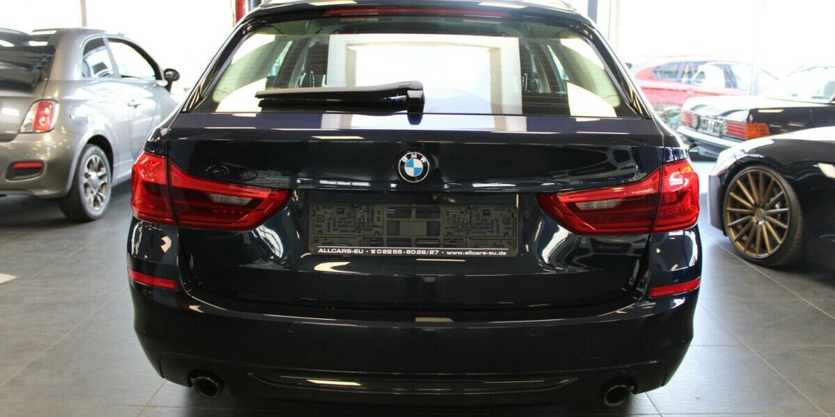 BMW 530 530D xDrive Touring Aut. Sport Line 129.563 km 26.980 &euro; Euskirchen 53881
