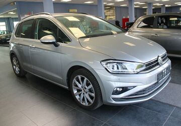 VW Golf Sportsvan 98.770 km 11.980 &euro; Euskirchen 53881