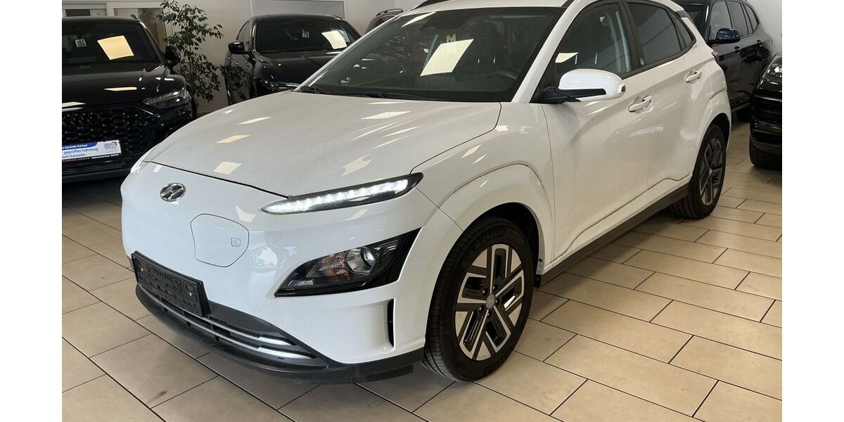 Hyundai KONA 26.860 km 18.400 &euro; Bonn 53227