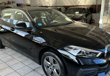 BMW 118 46.000 km 21.900 &euro; Bonn 53119