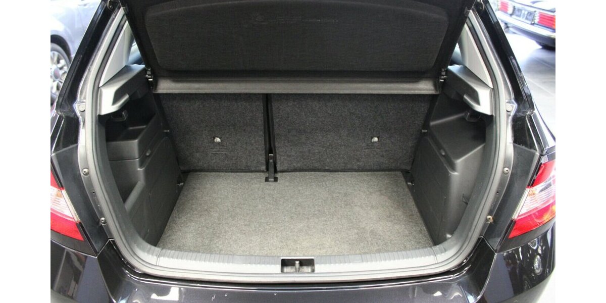 Skoda Fabia 1.0 MPI Cool Edition 84.870 km 8.480 &euro; Euskirchen 53881