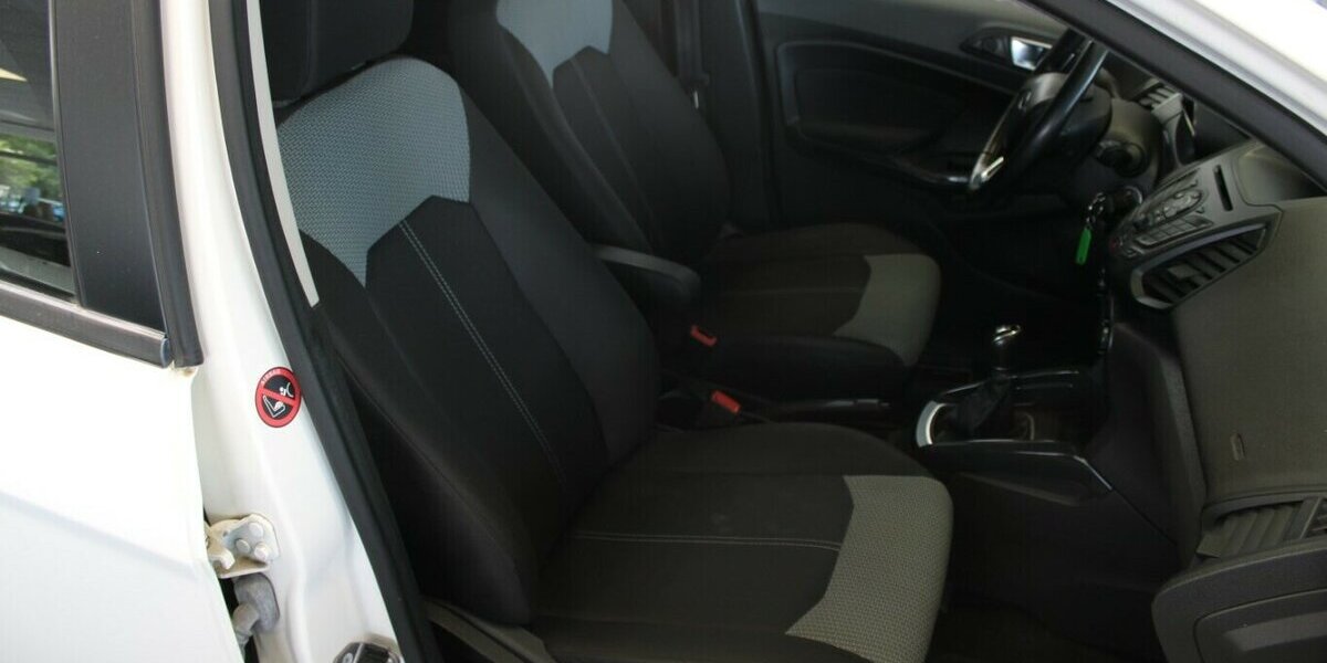Ford EcoSport 1.0 - PDC - SHZ - Klima - 118.880 km 6.480 &euro; Euskirchen 53881