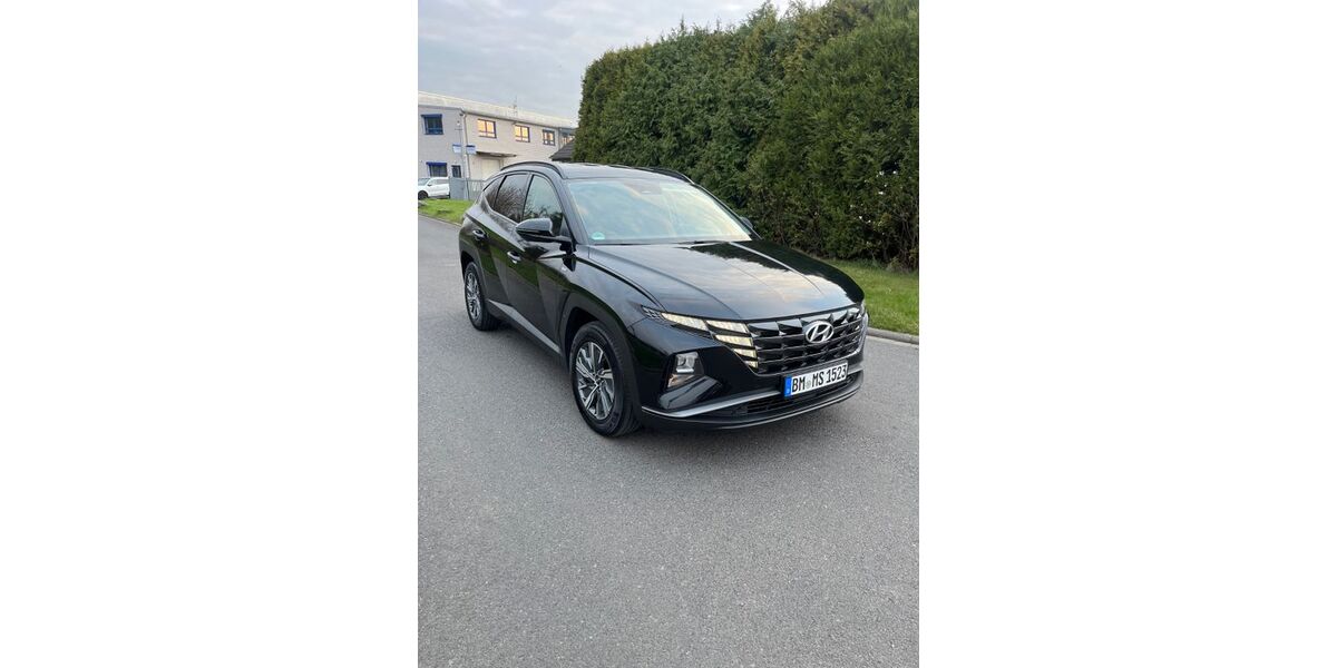 Hyundai TUCSON 45.500 km 21.900 &euro; Meckenheim 53340