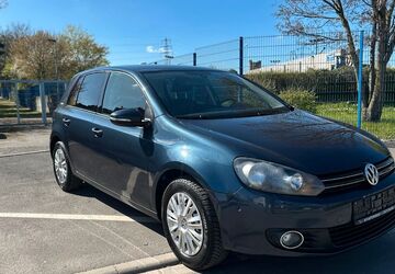 VW Golf 133.345 km 5.399 &euro; Wesseling 50389