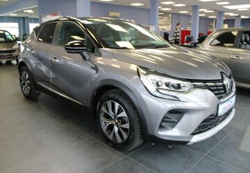 Renault Captur 39.706 km 14.980 &euro; Euskirchen 53881