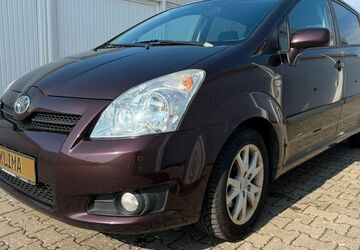 Toyota Corolla Verso 202.780 km 4.499 &euro; Bornheim 53332