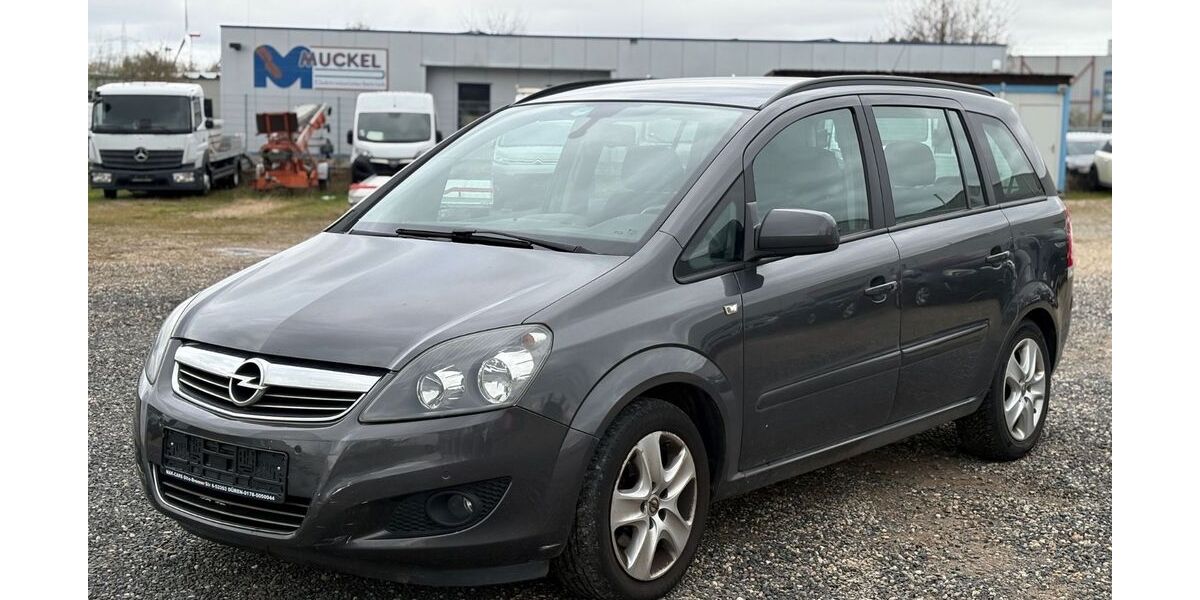 Opel Zafira 63.000 km 3.999 &euro; Düren 52353