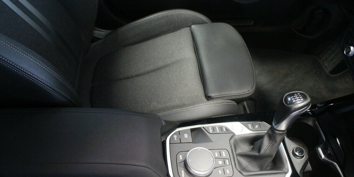 BMW 218 Gran Coupe Sport Head Up 84.315 km 19.980 &euro; Euskirchen 53881