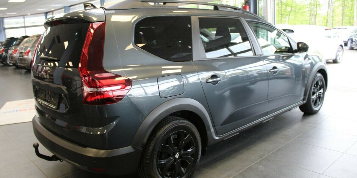 Dacia Jogger 1.0 - 7-Sitzer- AHK - 117.709 km 12.980 &euro; Euskirchen 53881