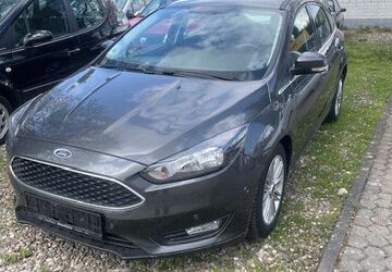 Ford Focus 84.021 km 9.950 &euro; Brühl 50321