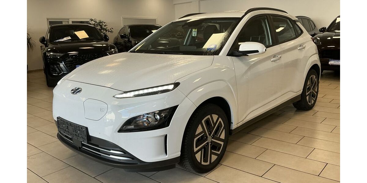 Hyundai KONA 23.886 km 17.300 &euro; Bonn 53227