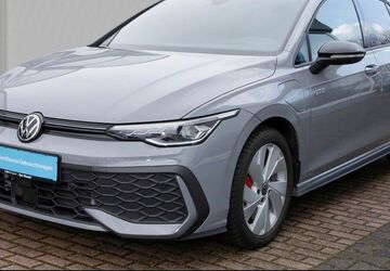 VW Golf 13.750 km 33.750 &euro; Meckenheim / Bonn 53340