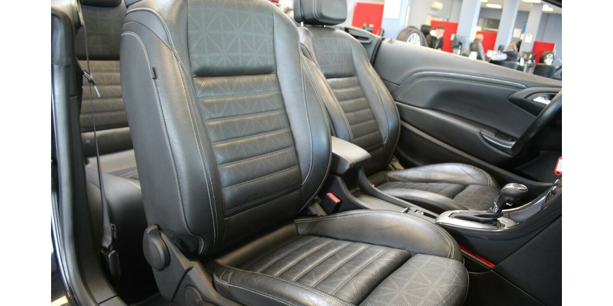 Opel Cascada 2.0 CDTi Aut. Innovation 110.160 km 6.900 &euro; Euskirchen 53881