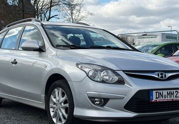 Hyundai i30 149.000 km 3.990 &euro; Düren 52349