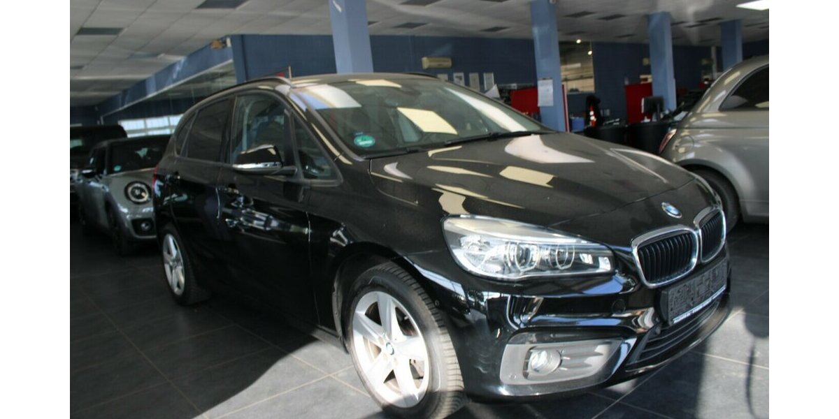 BMW 218 Active Tourer Sport Line 82.216 km 12.980 &euro; Euskirchen 53881