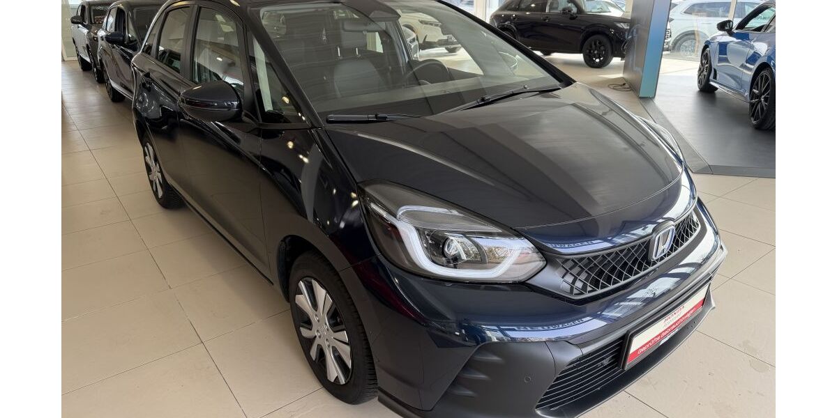 Honda Jazz 5.882 km 23.990 &euro; Brühl 50321