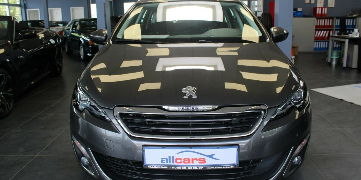 Peugeot 308 SW BlueHDi 120 Allure - AHK - 70.644 km 9.980 &euro; Euskirchen 53881
