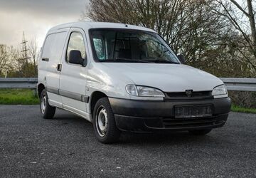 Peugeot Partner 143.000 km 2.450 &euro; Düren 52353