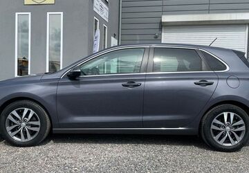Hyundai i30 94.000 km 9.990 &euro; Euskirchen 53881