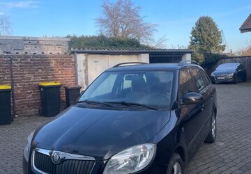 Skoda Fabia 159.207 km 3.000 &euro; Hürtgenwald 52393