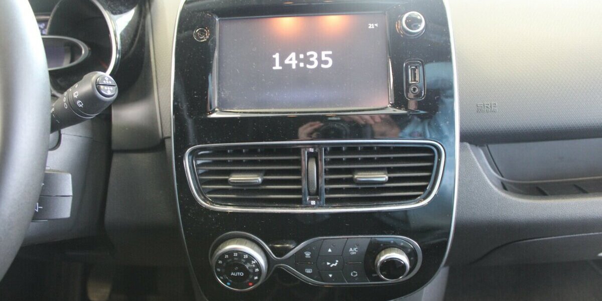 Renault Clio ENERGY TCe 90 86.640 km 9.980 &euro; Euskirchen 53881