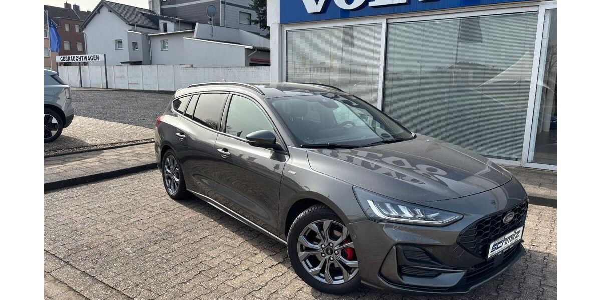 Ford Focus 23.767 km 22.600 &euro; Düren 52351