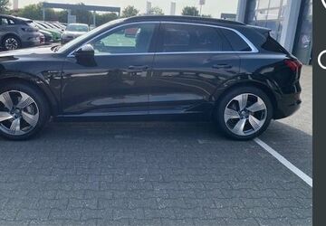 Audi e-tron 130.000 km 29.789 &euro; Erftstadt 50374
