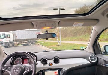 Opel Adam 95.000 km 5.999 &euro; Rheinbach 53359