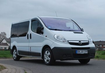 Opel Vivaro 213.602 km 12.299 &euro; Bonn 53123