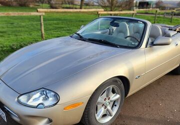 Jaguar XK8 159.000 km 11.950 &euro; Alfter 53347
