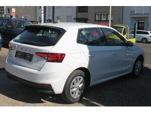 Skoda Fabia TSi 115 Alu PDC LED Kamera SOFORT 9 km 20.495 &euro; Bonn 53225