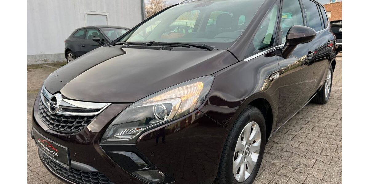 Opel Zafira Tourer 165.000 km 7.699 &euro; Nörvenich 52388