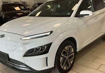 Hyundai KONA 23.459 km 19.300 &euro; Bonn 53227