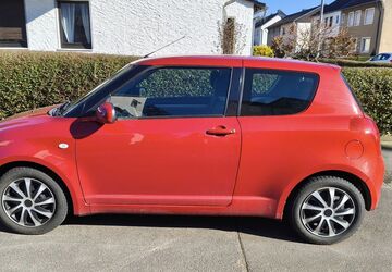 Suzuki Swift 126.437 km 2.800 &euro; Alfter 53347