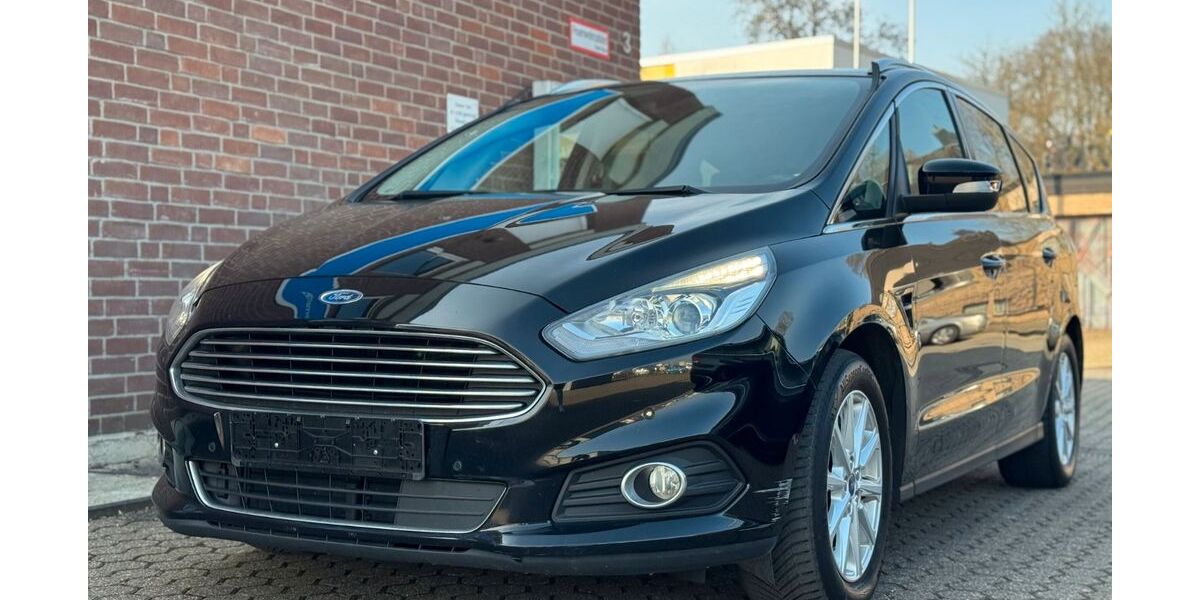 Ford S-Max 119.000 km 13.950 &euro; Düren 52349