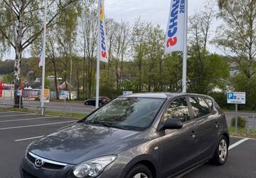 Hyundai i30 234.121 km 2.499 &euro; Wachtberg 53343
