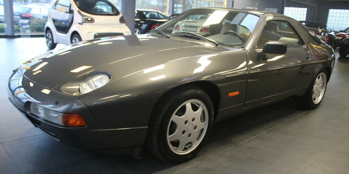 Porsche 928 GT - OLDTIMER - Schiebedach - Klima - 122.303 km 46.980 &euro; Euskirchen 53881