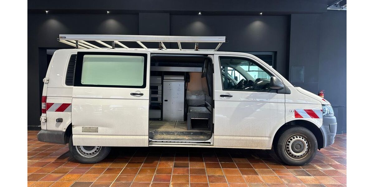 VW T5 Transporter 231.559 km 12.971 &euro; Bonn 53177