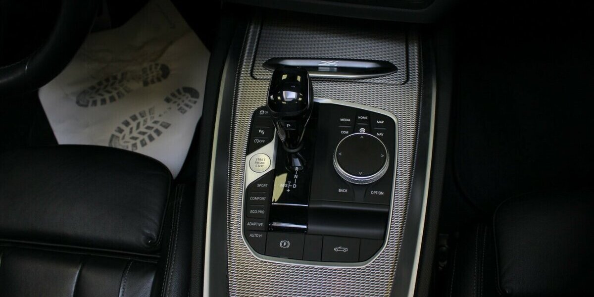 BMW Z4 M40i Aut. - Leder - Head-Up 78.110 km 39.980 &euro; Euskirchen 53881