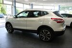 Nissan Qashqai 1.6 DIG-T 360° 4x2 109.771 km 13.980 &euro; Euskirchen 53881